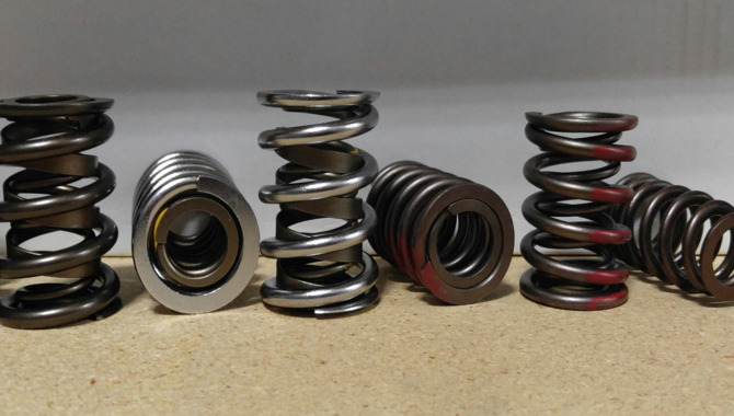 How To Install The New Valve Springs Onto The Cylinder Heads