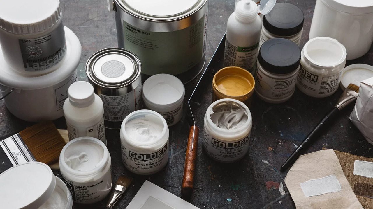 Acrylic Primer Vs Latex Primer: Which Is Best