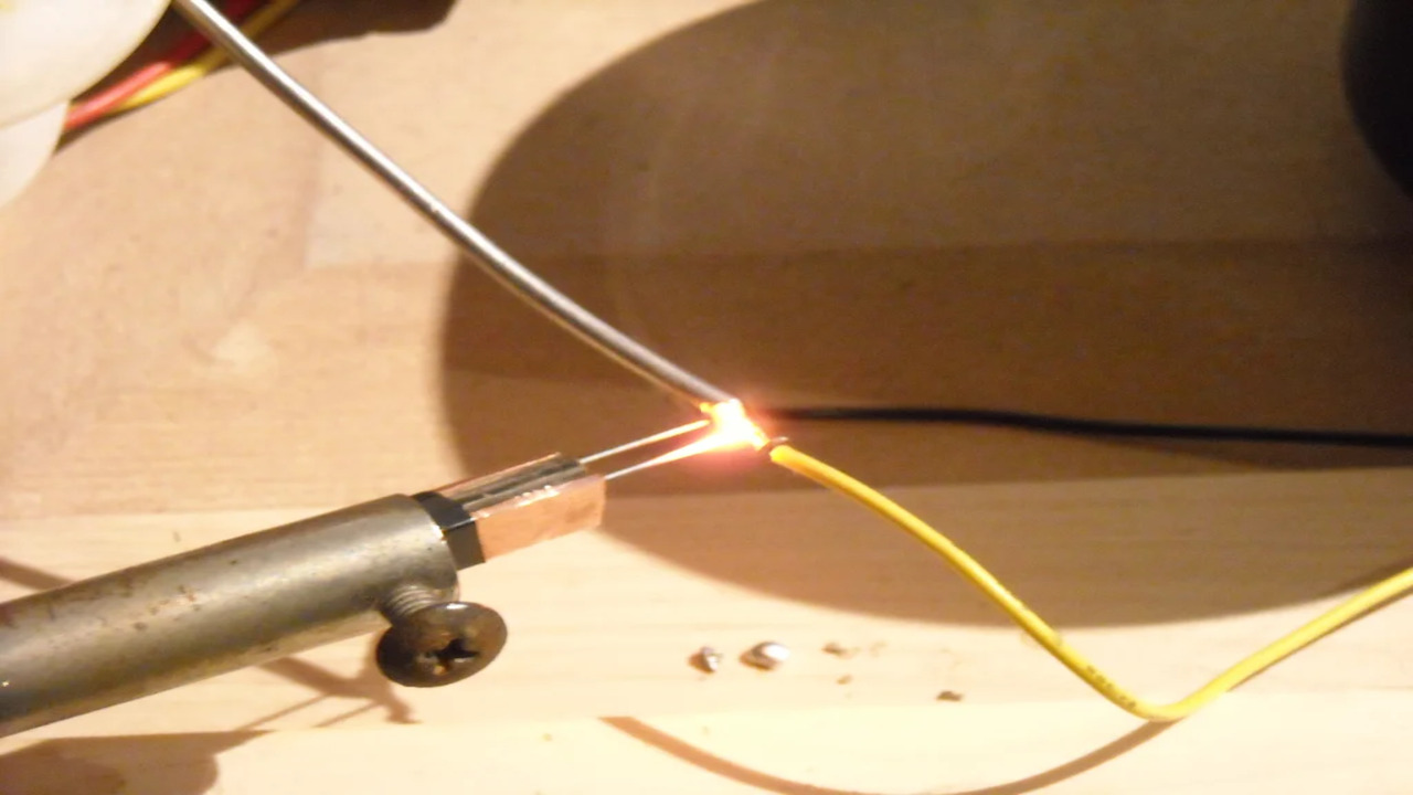 How To Solder Without Soldering Clamp - Comprehensive Guide