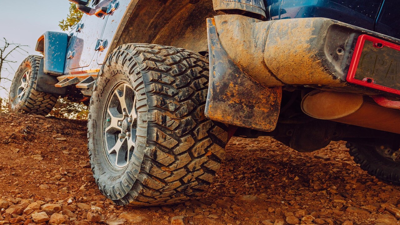 Protecting Trucks: Adjust Mud Flaps For Fender Protection On Trucks
